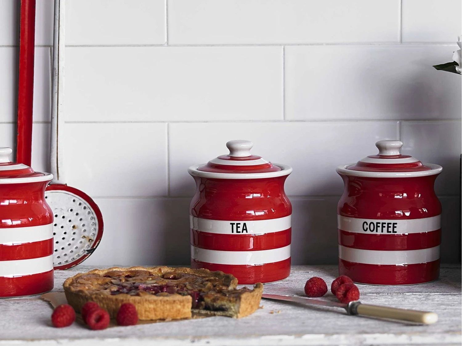 Cornishware - Cornish Red Storage Jar Coffee 30oz 082957 - Image 2
