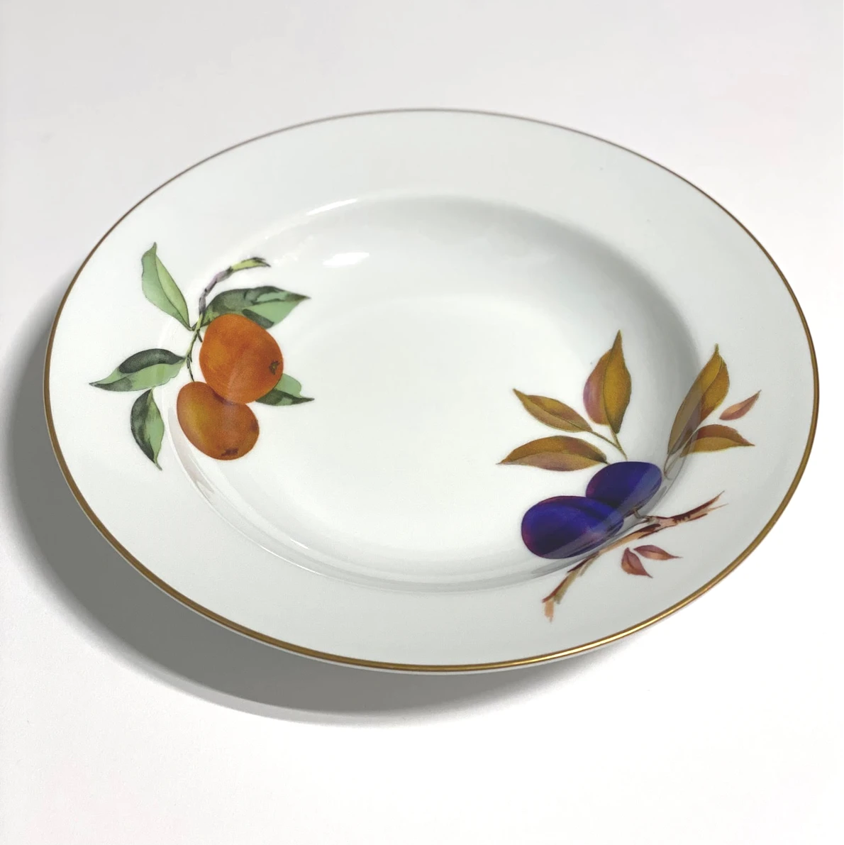 Royal Worcester Evesham Gold Rim Bowl 23cm/9" UK - Image 2