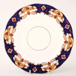 Royal Albert Heirloom Plate 27cm / 10 1/2"