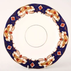 Royal Albert Heirloom Plate 16cm / 6 3/8"