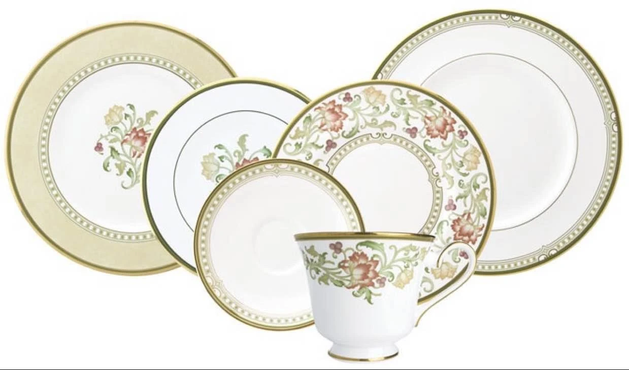 Royal Doulton Lichfield Teacup & Saucer 0130/0131 - Image 4