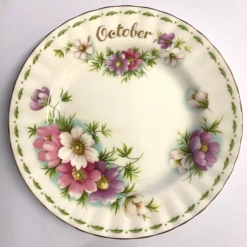 Royal Albert Flower Of The Month Plate 16cm 10 October Cosmos
